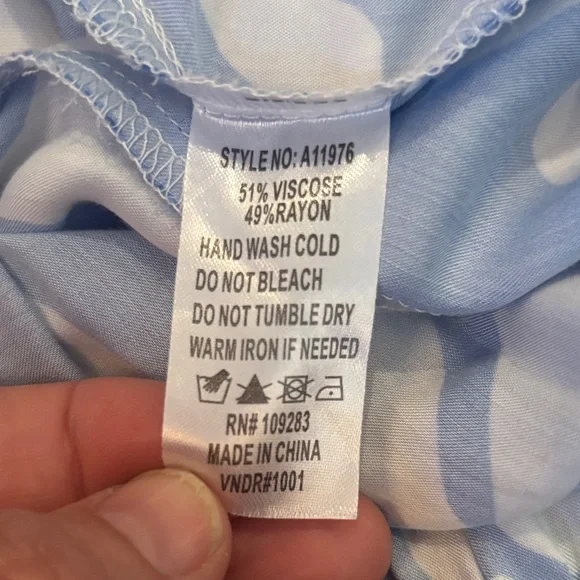 NWT Surf Gypsy Blue and White Floral Dress size large $73 - Picture 10 of 13